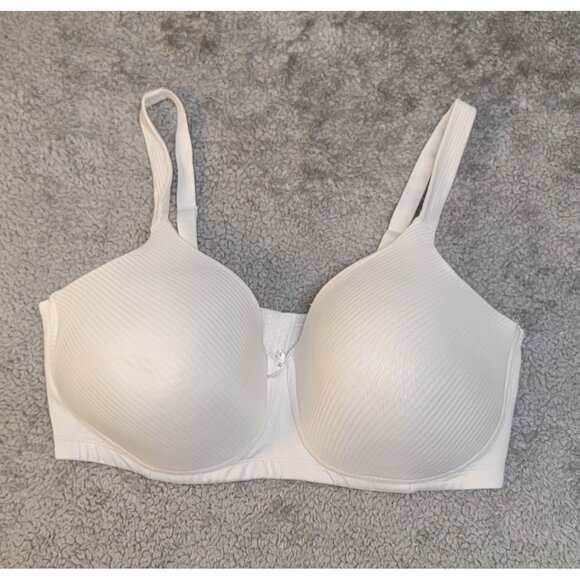 Radiant by Vanity Fair Full-Coverage Comfort Wire-free Bra.  Size:  40DD - Picture 1 of 14